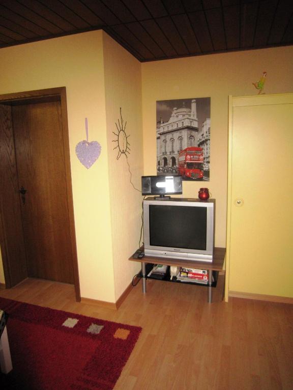 Ferienwohnung Hubertusblick Gerolstein Zimmer foto